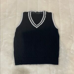 Brandy Melville Navy and White V-Neck Sweater Vest